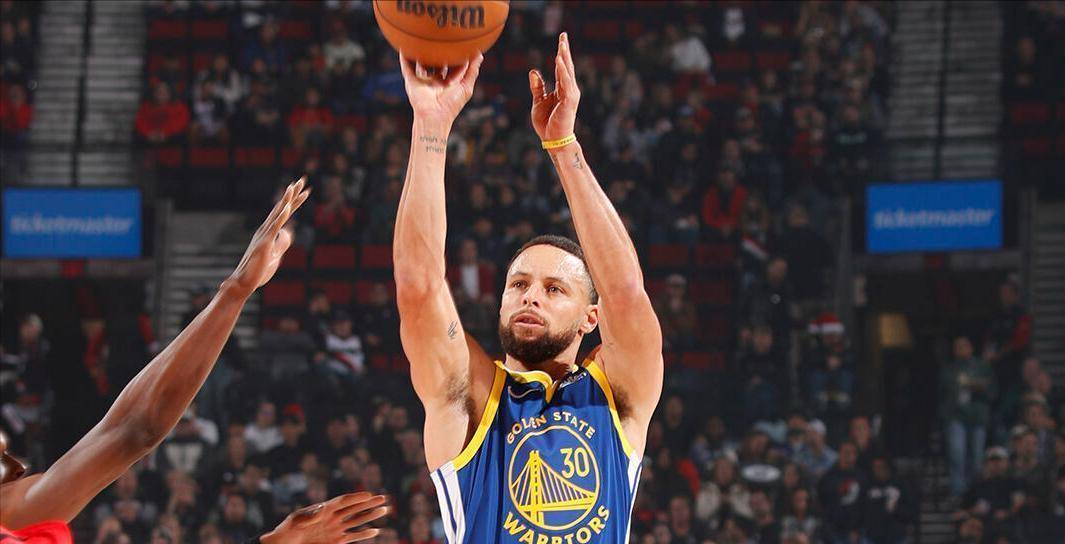 上海队碾压公牛，库里关键制胜