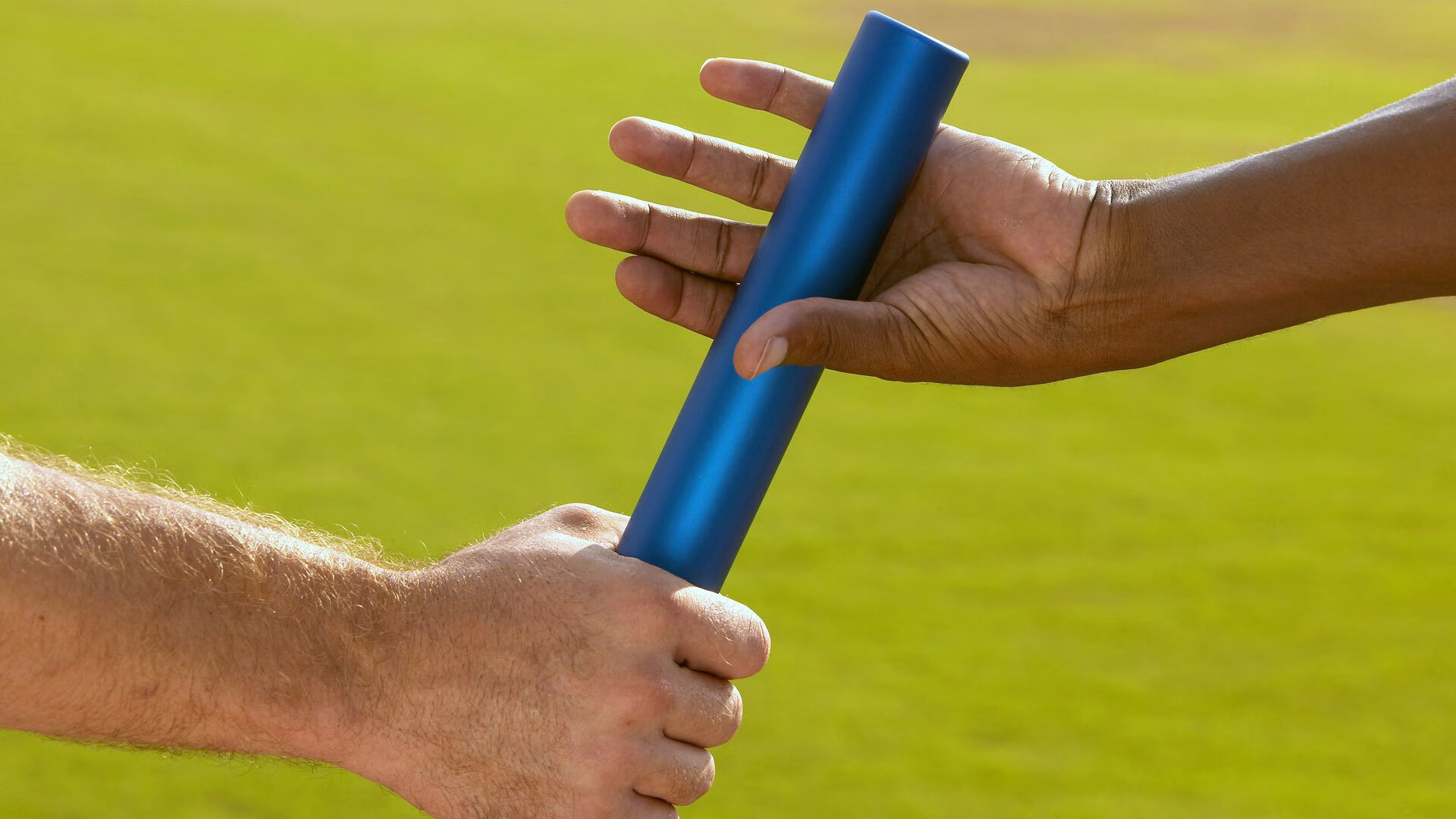 从美网绝境到拉沃尔杯的更衣室—德约科维奇如何将个人翻盘化为全队脊梁