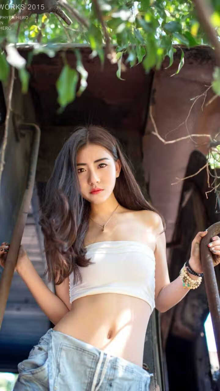 铁闸的觉醒,巴斯托尼在喀麦隆VS塞内加尔战局中的非典型焦点时刻