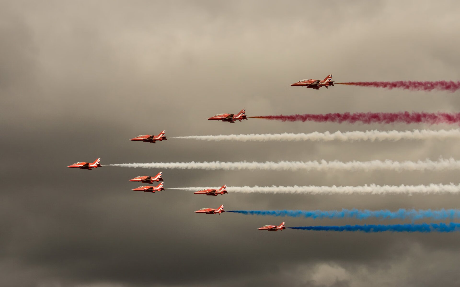 防守铁幕与孤胆英雄,竞技体育时代双星的美学对立